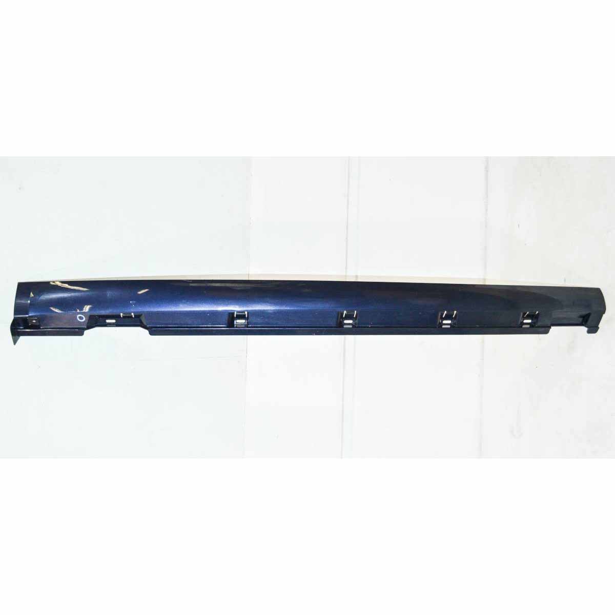 prahová lišta pravá VW Passat CC 3C8 lift 3C8853856F - lehce poškozená