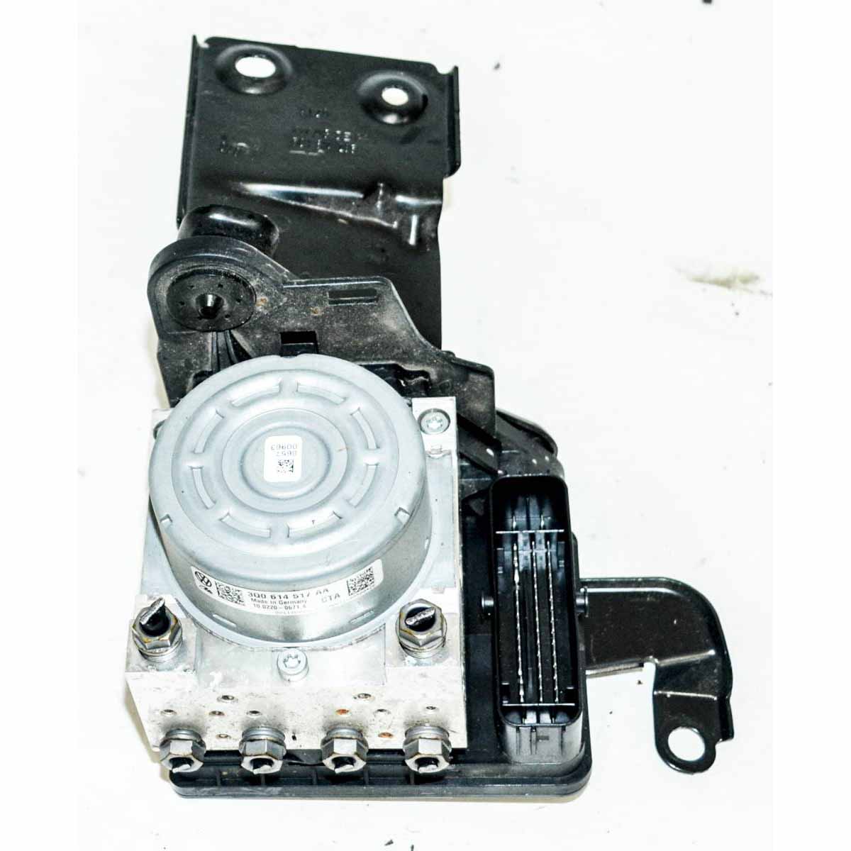 řídící jednotka ABS VW Touran 5TA 3Q0907379AA