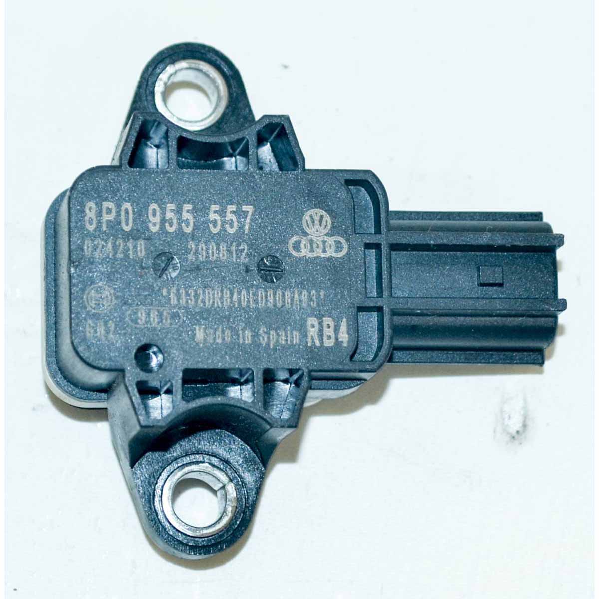 čidlo tlaku - nárazový senzor AUDI TT 8J0 2011-14 8P0955557