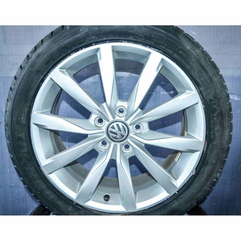 VW Golf VII 5G0 sada kol DIJON s pneu 225/45 R17 7Jx17H2 ET49 5G0601025CH 8Z8 Mihocar s.r.o VW Golf VII 5G0 sada kol DIJON s pneu 225/45 R17 7Jx17H2 ET49 5G0601025CH 8Z8 Mihocar s.r.o