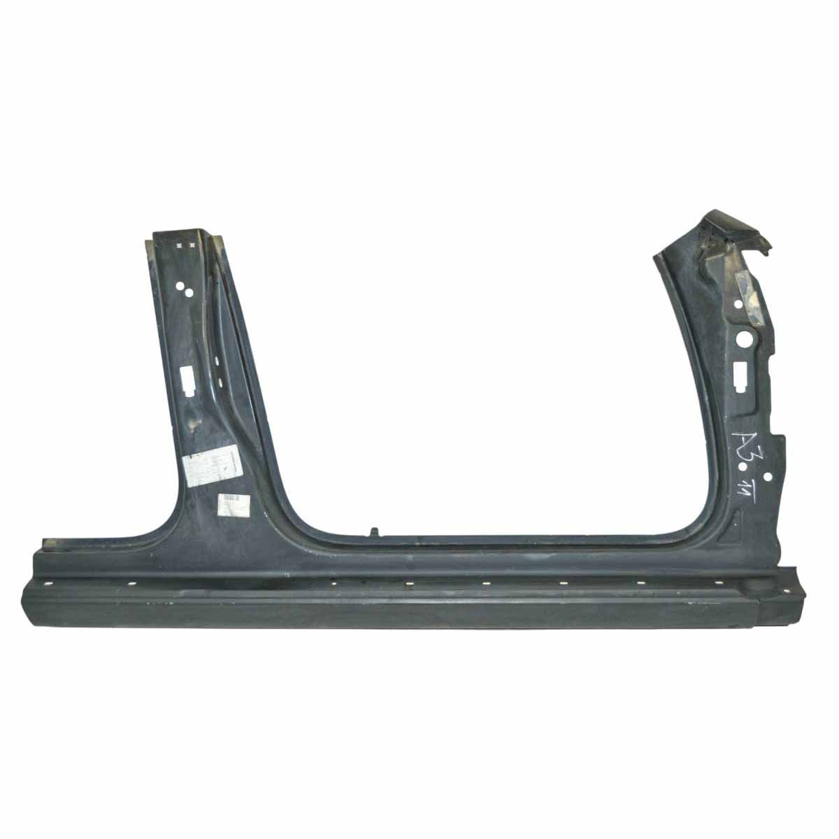 sloupek A+B pravý + část prahu AUDI A3 8P0 (lift) 8P4809840