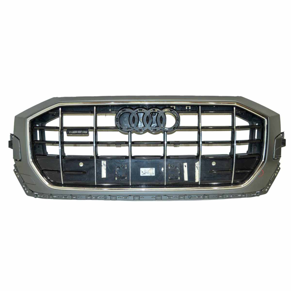 maska AUDI Q8 4M8 4M8853651/A/C - lehce poškrábaná, bez znaků