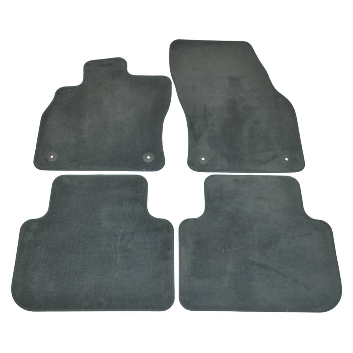 koberce - sada 4 ks AUDI Q3 83A 83A864450 QA5