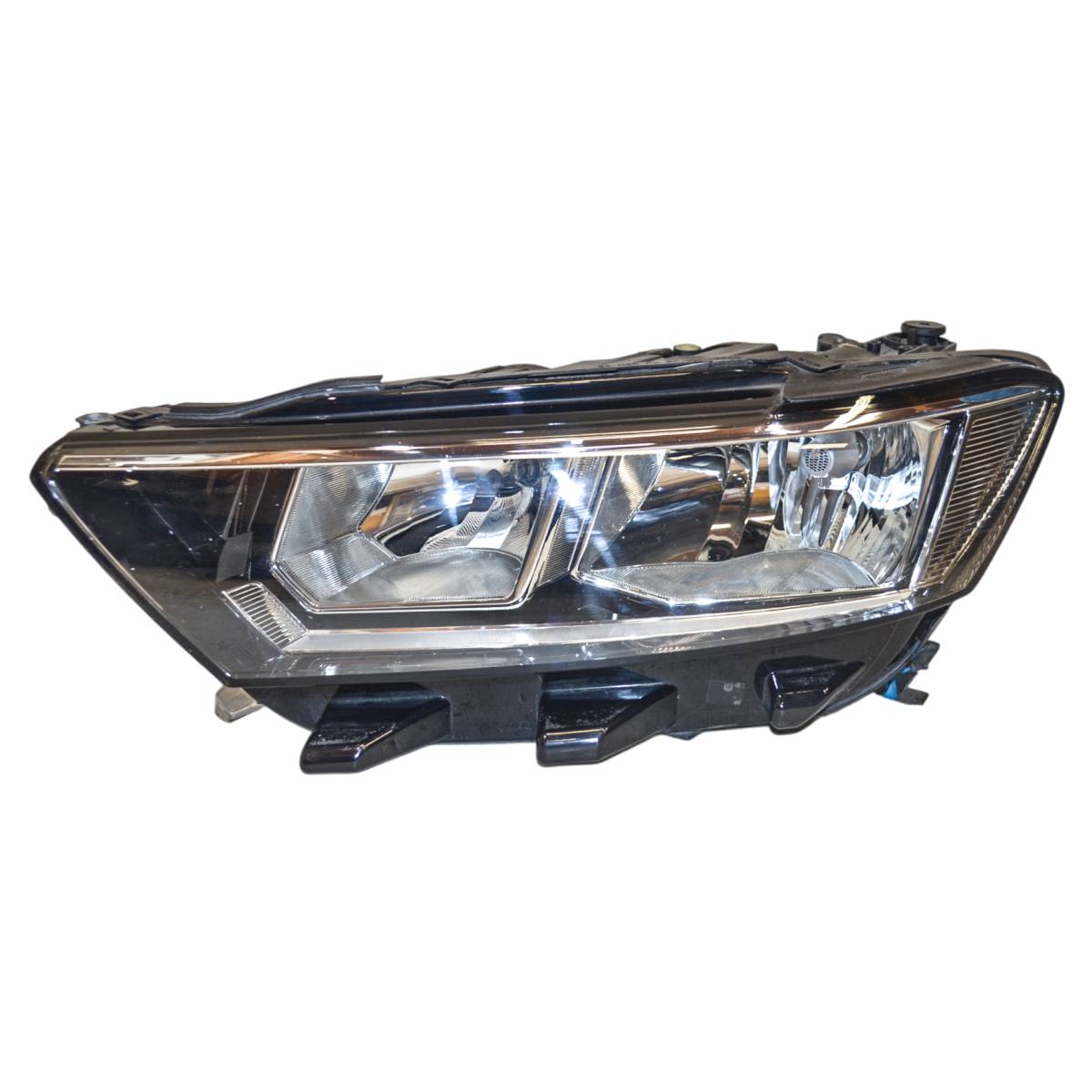 světlomet přední levý - halogenový VW T-Roc 2GA 2GA941005B - poškozené držáky