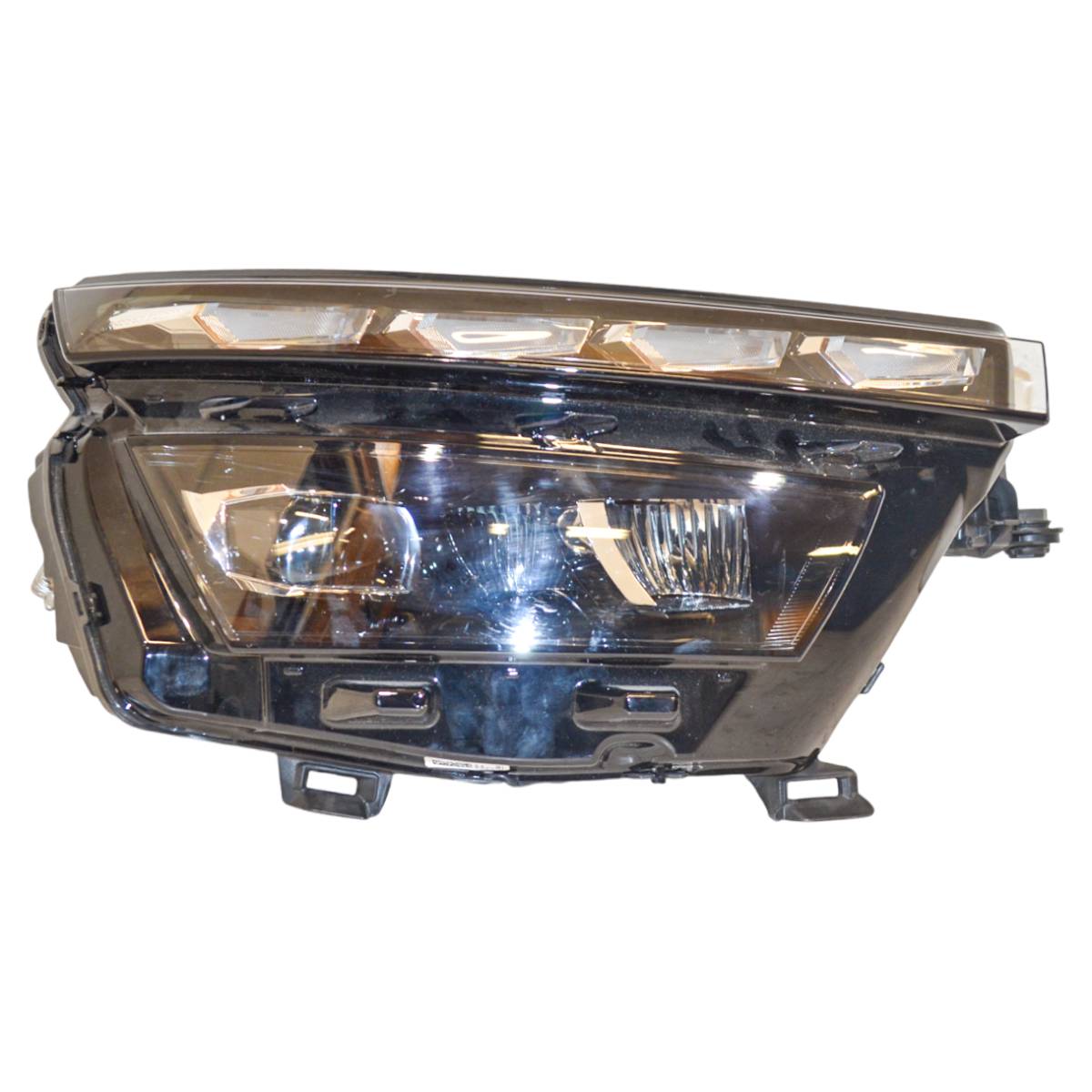 světlomet přední pravý - kompletní LED ŠKODA Kamiq 658 992941571AC - poškrábaný