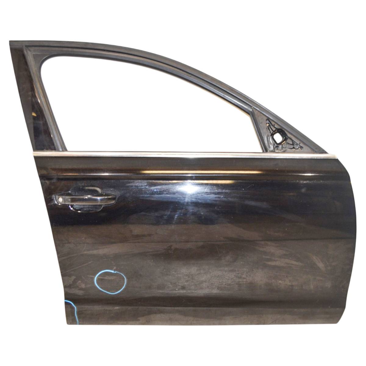 dveře přední pravé AUDI A6 4G0 (lift) 4G0831052 - poškozené