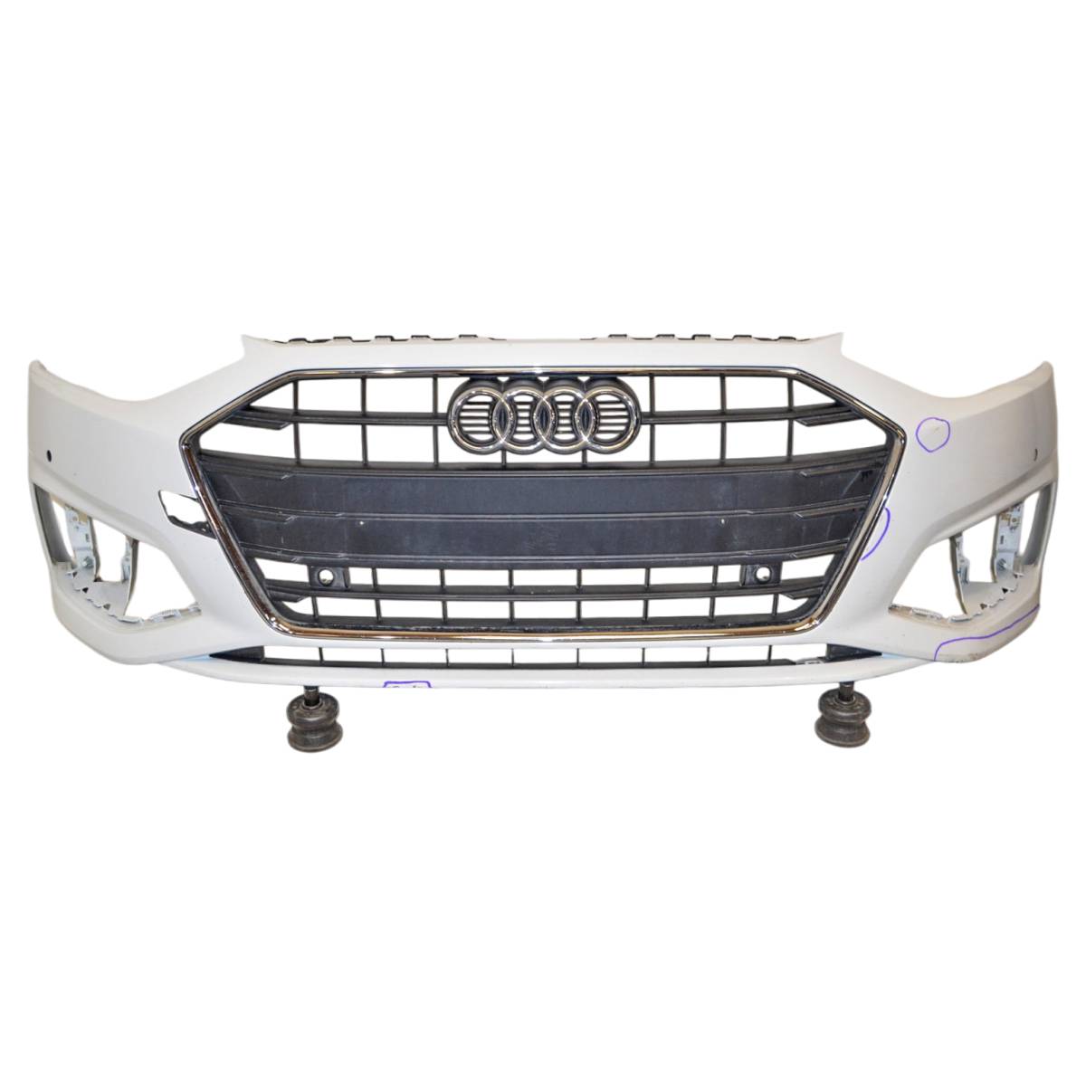 nárazník přední - PDC AUDI A4 8W0 lift 8W0807437 8W0807065 - poškozený