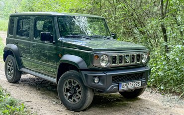 01-Suzuki-Jimny-15L-GLX_fast_ed75d6.jpg